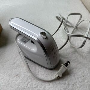 ULTÍMATE TRAVEL STEAM IRON  Model NV-302 Pur Steam One Size